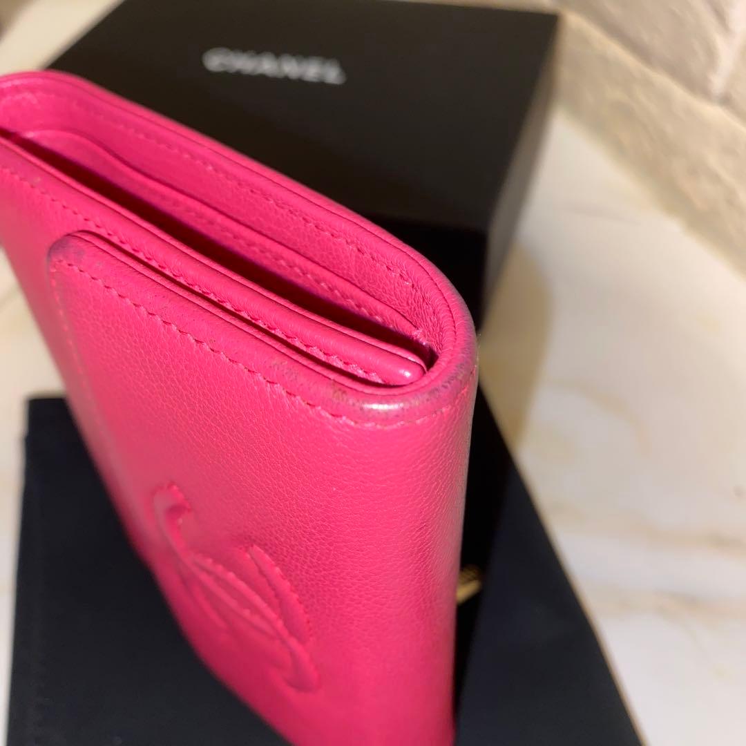 【週末限定値下げ】CHANEL シャネル 二つ折り財布 ピンク