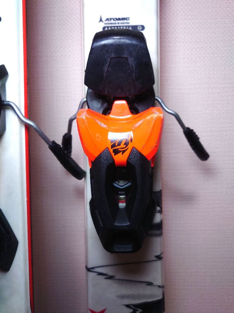 訳あり　ATOMIC　INFAMOUS　フリースタイルスキー　ツインチップ