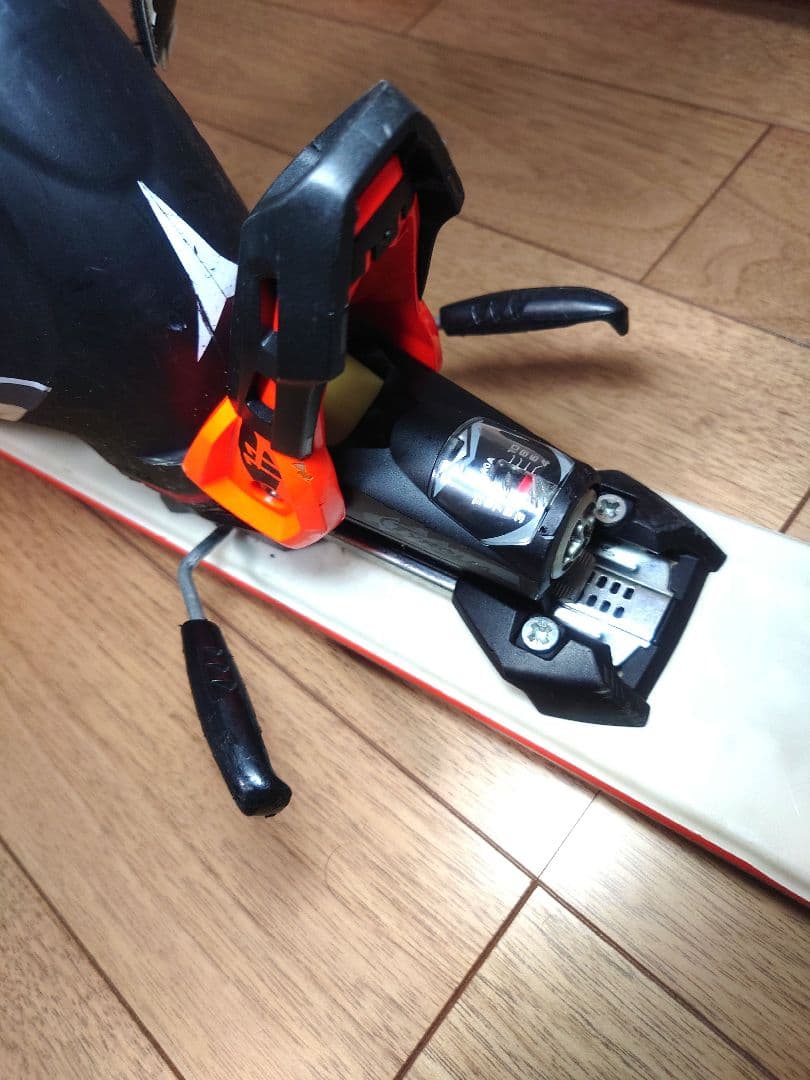 訳あり　ATOMIC　INFAMOUS　フリースタイルスキー　ツインチップ