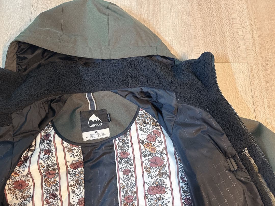 BURTON スノボウェア【美品】