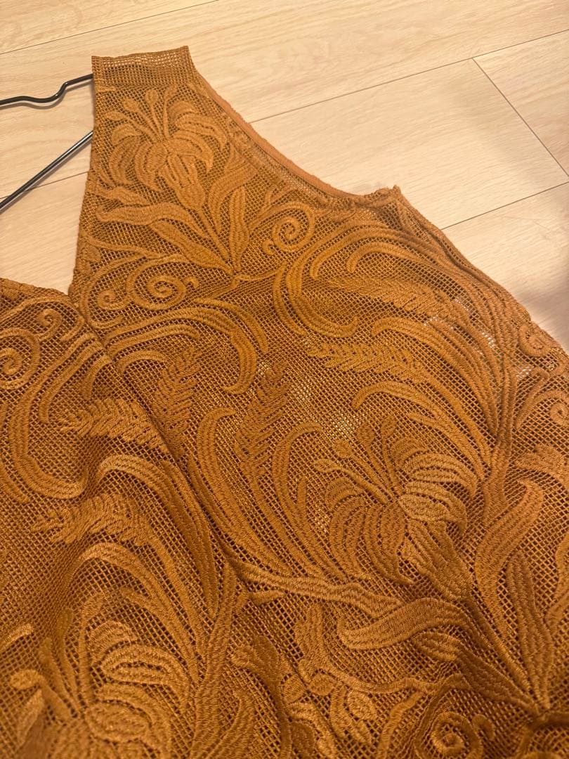 （お値下げ）AMERI CHLOE V NECK ROMPERS S