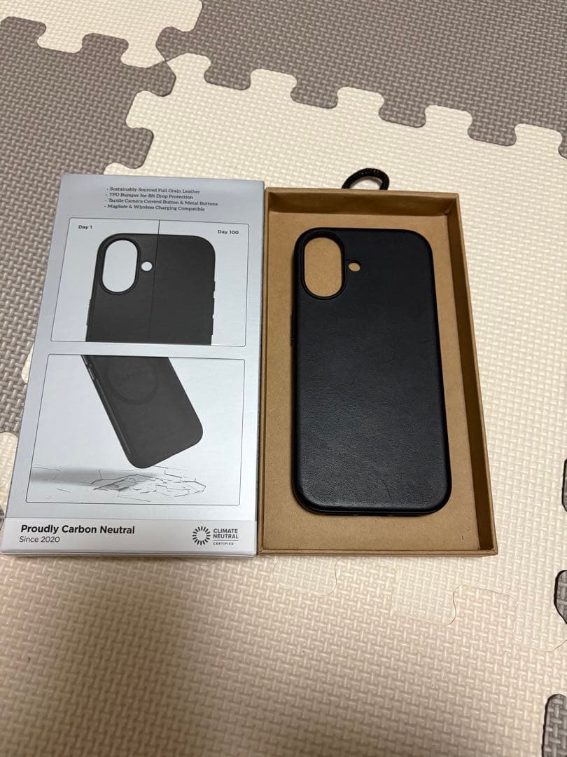 ノマド NOMAD Leather Case iPhone17用ケース