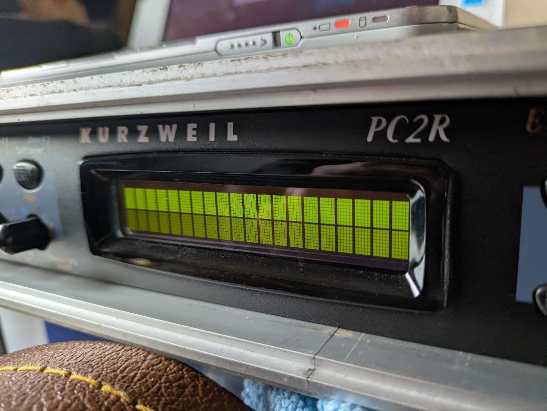 KURZWEIL PC2R シンセサイザー