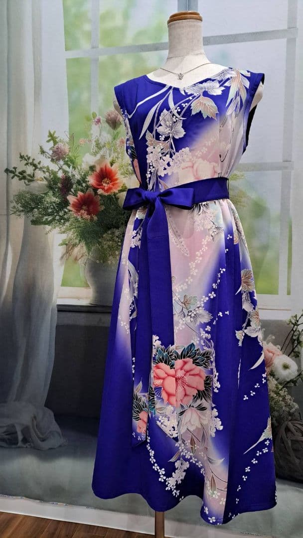 着物リメイク　ワンピース　ドレス　正絹　振袖　ハンドメイド