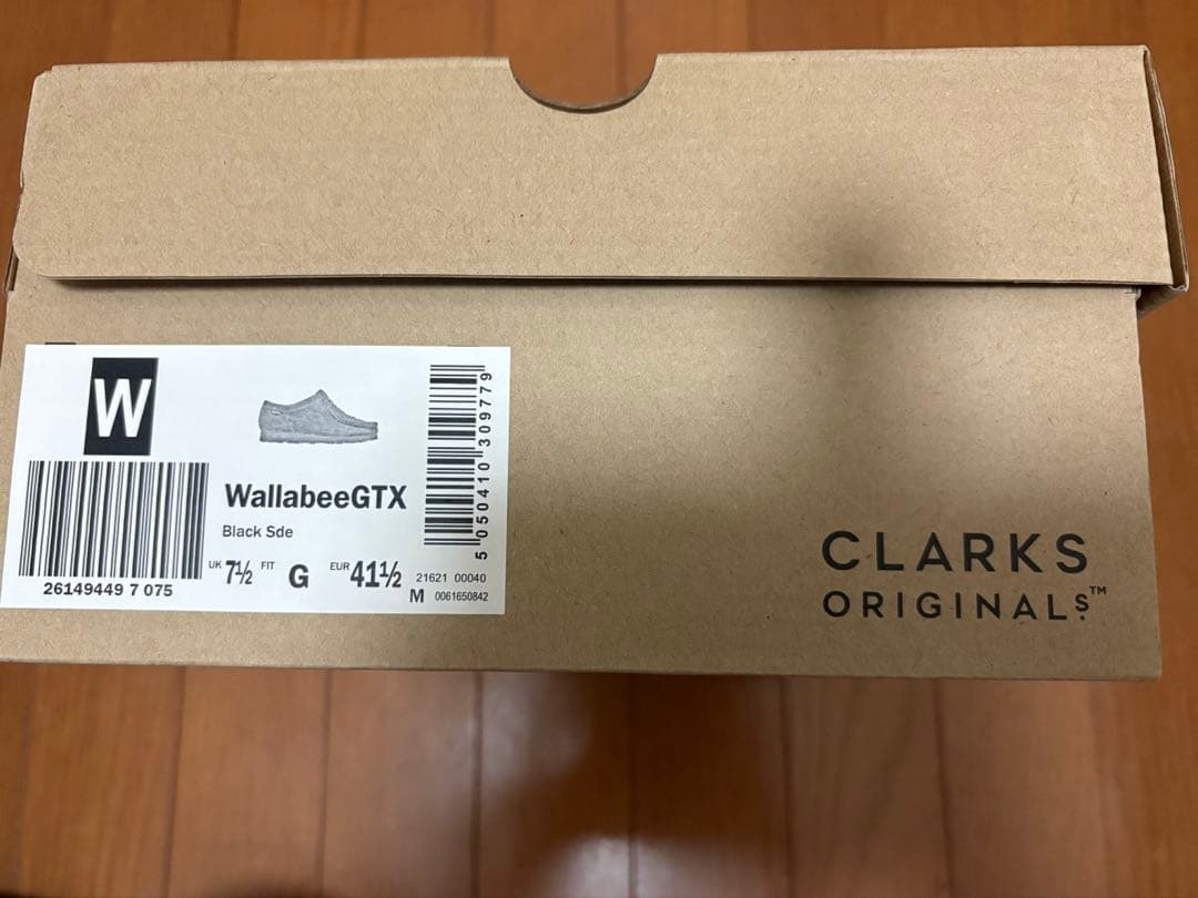 新品　クラークス ワラビー ゴアテックス　CLARKS GORE-TEX