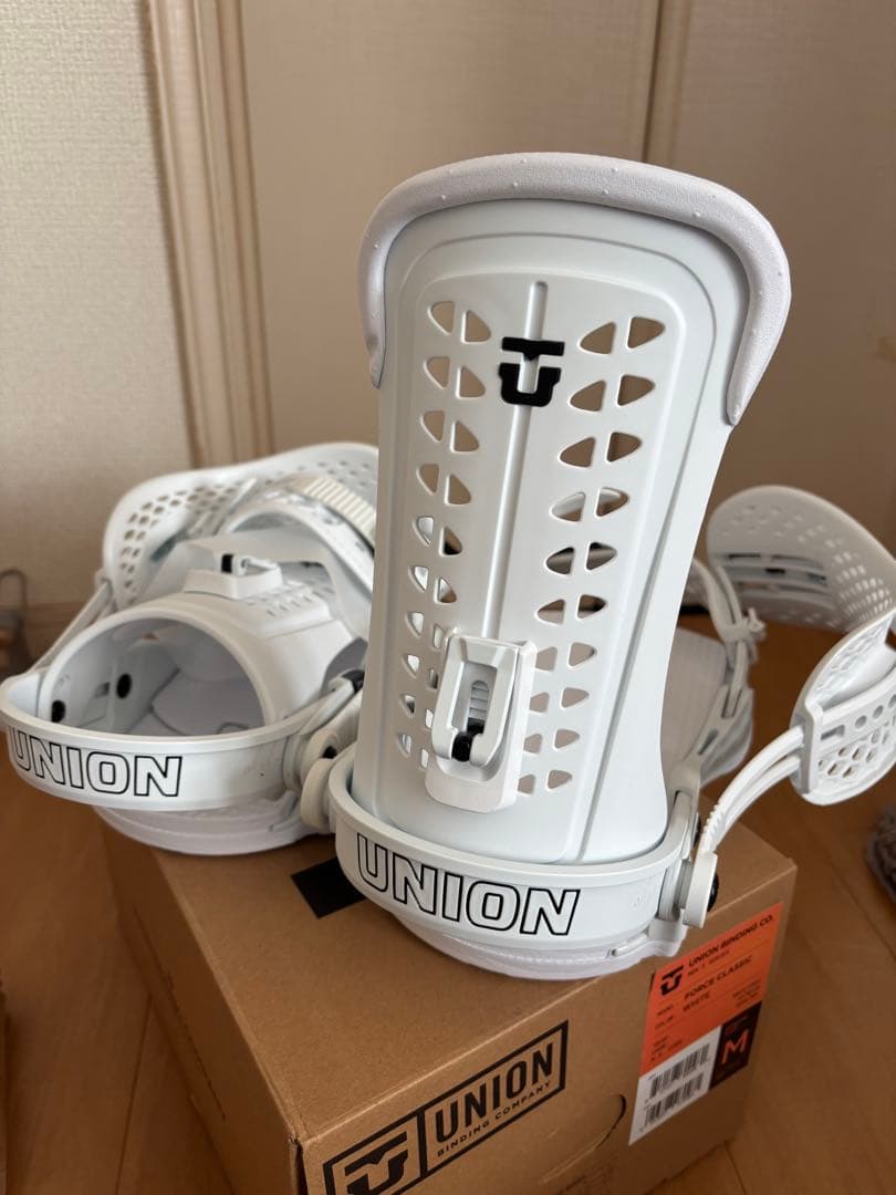 新品　未使用　UNION FORCE CLASSIC ビンディング M ホワイト