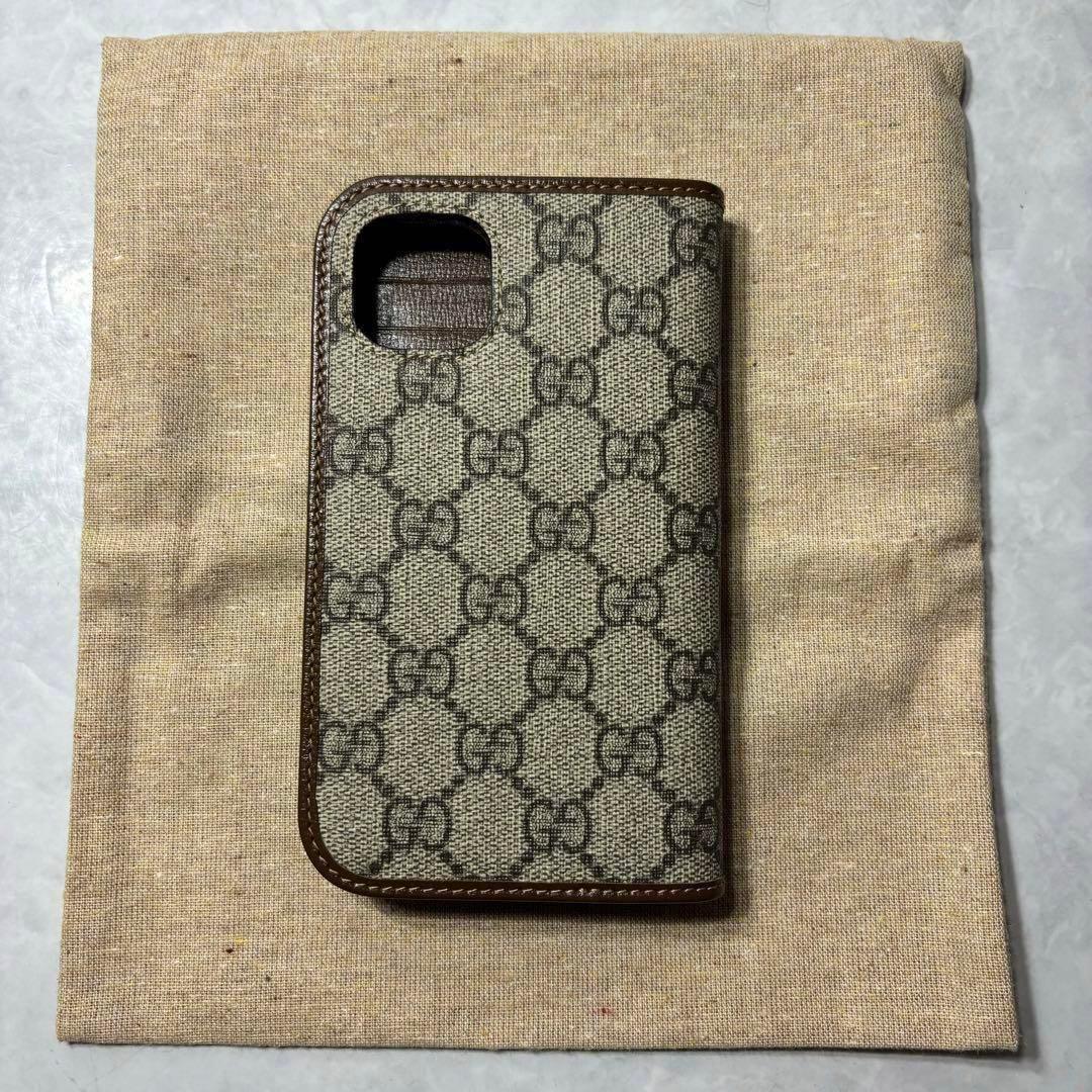 グッチ GG スプリーム PVC レザー iPhone 15 ケース ベージュ