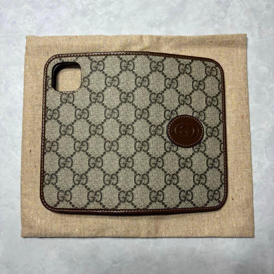 グッチ GG スプリーム PVC レザー iPhone 15 ケース ベージュ