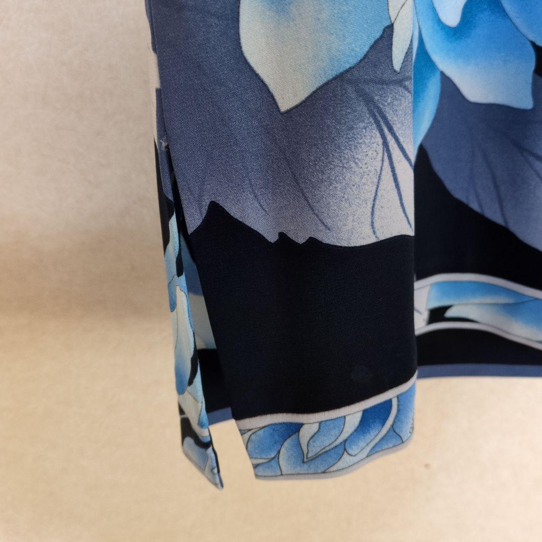 レオナール　大きいサイズ　人気花柄 半袖チュニックのみ