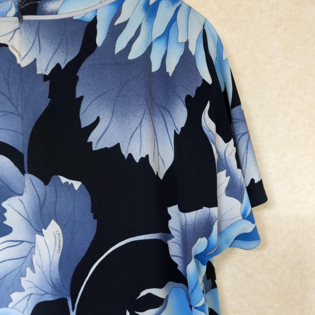 レオナール　大きいサイズ　人気花柄 半袖チュニックのみ