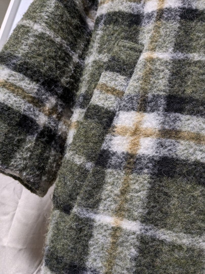 中古　アングリッド　スライバーチェスターロングコート　チェック　Sサイズ