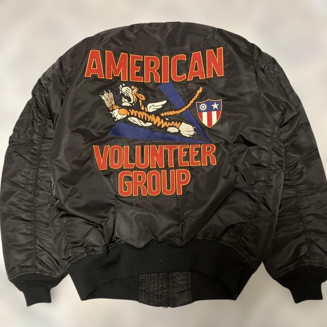 新品未使用　AVIREX MA-1 アメリカンボランティアグループ 2XL