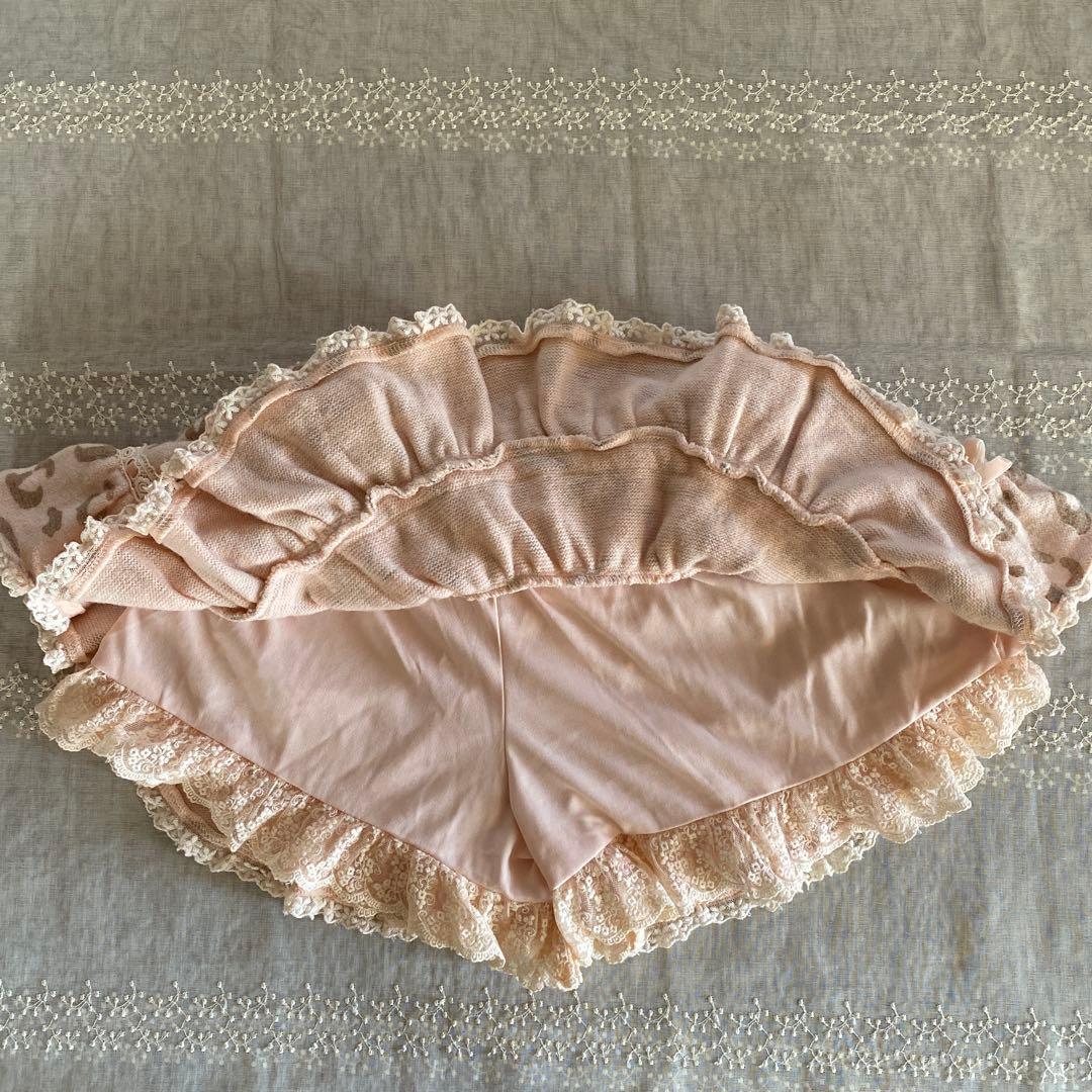 LIZ LISA スカパン　ミニスカート　フリル　起毛 ヒョウ柄　ピンク