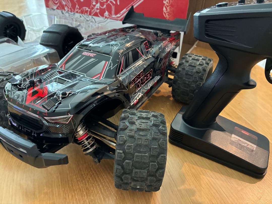 DEERC 1217 高速度ラジコンカー