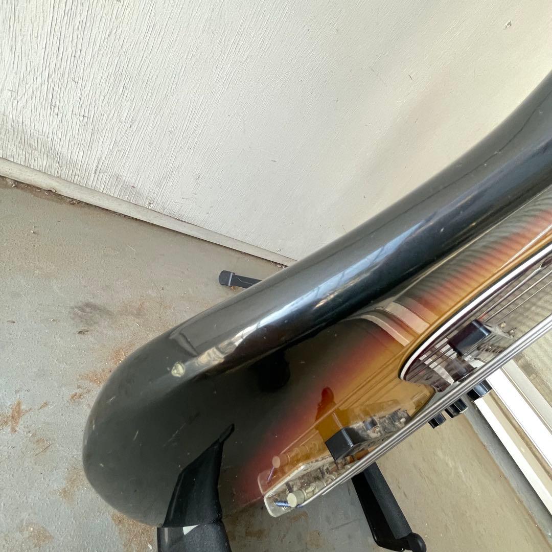 エレキベース サンバースト 4弦