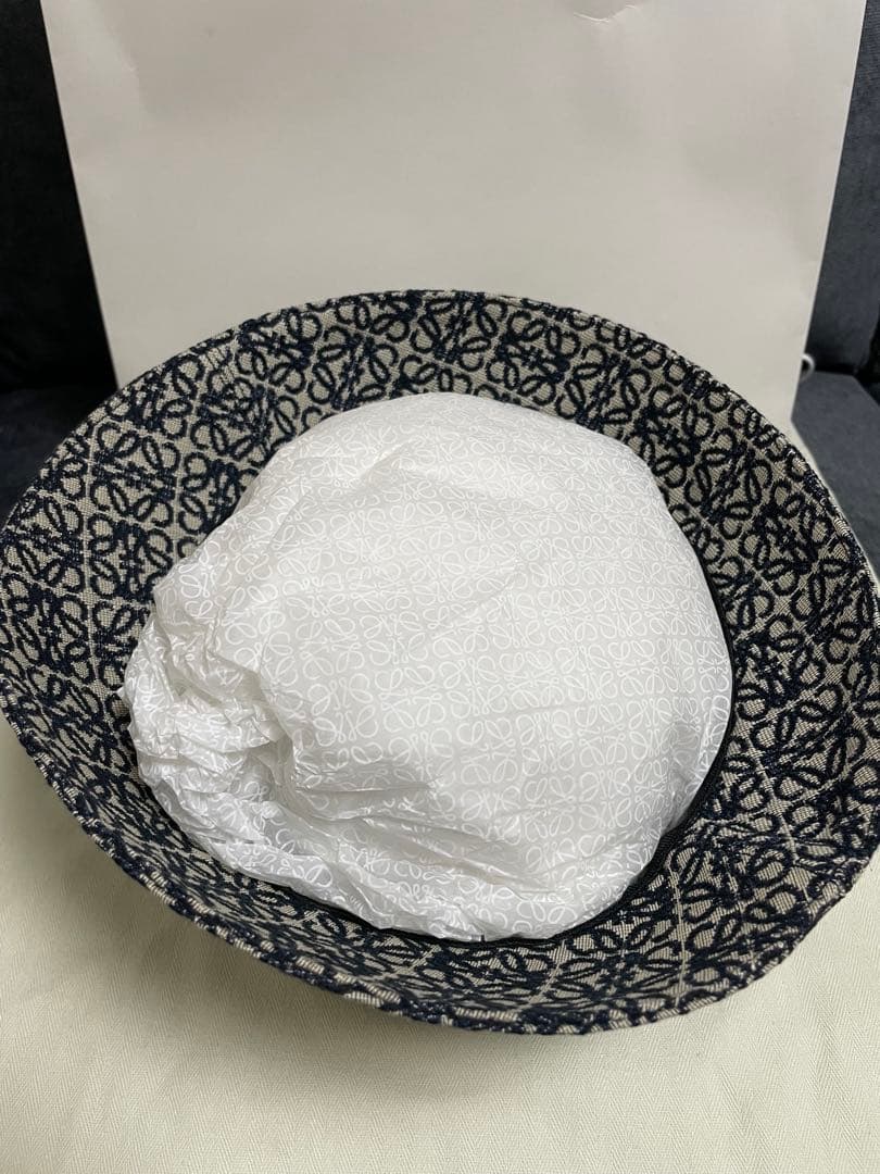 LOEWE バケットハット 幾何学模様