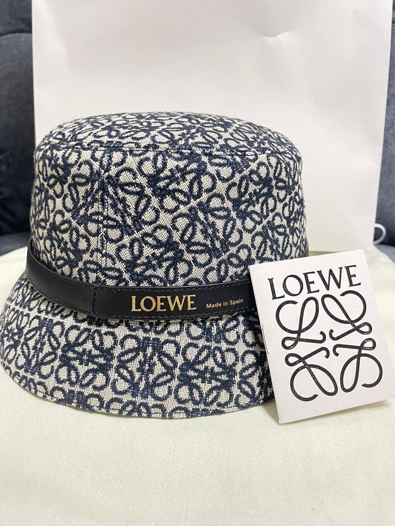 LOEWE バケットハット 幾何学模様