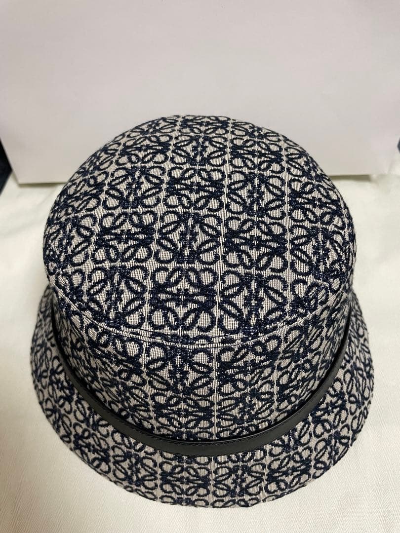 LOEWE バケットハット 幾何学模様
