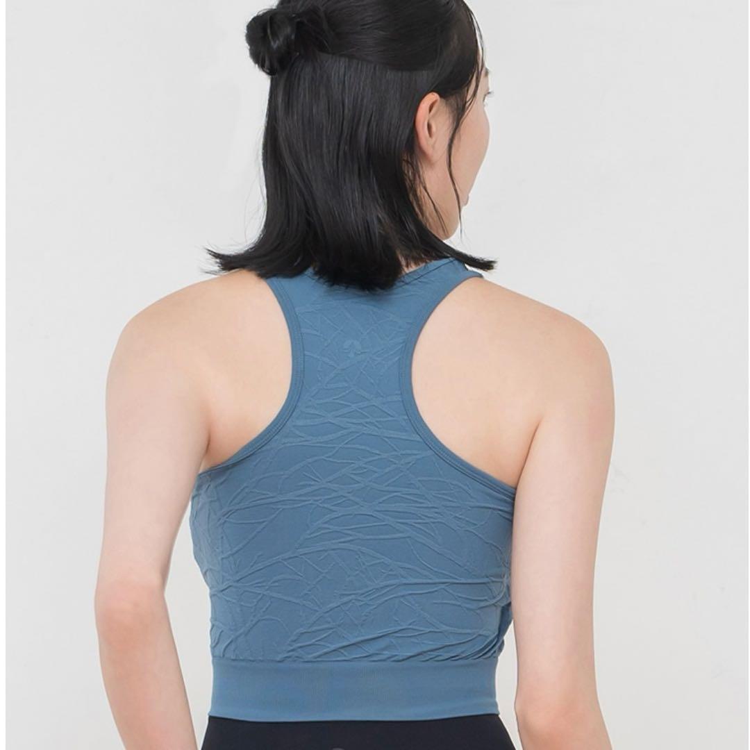 新品 SUKALA ジオメトリックアクティブブラトップ Mサイズ