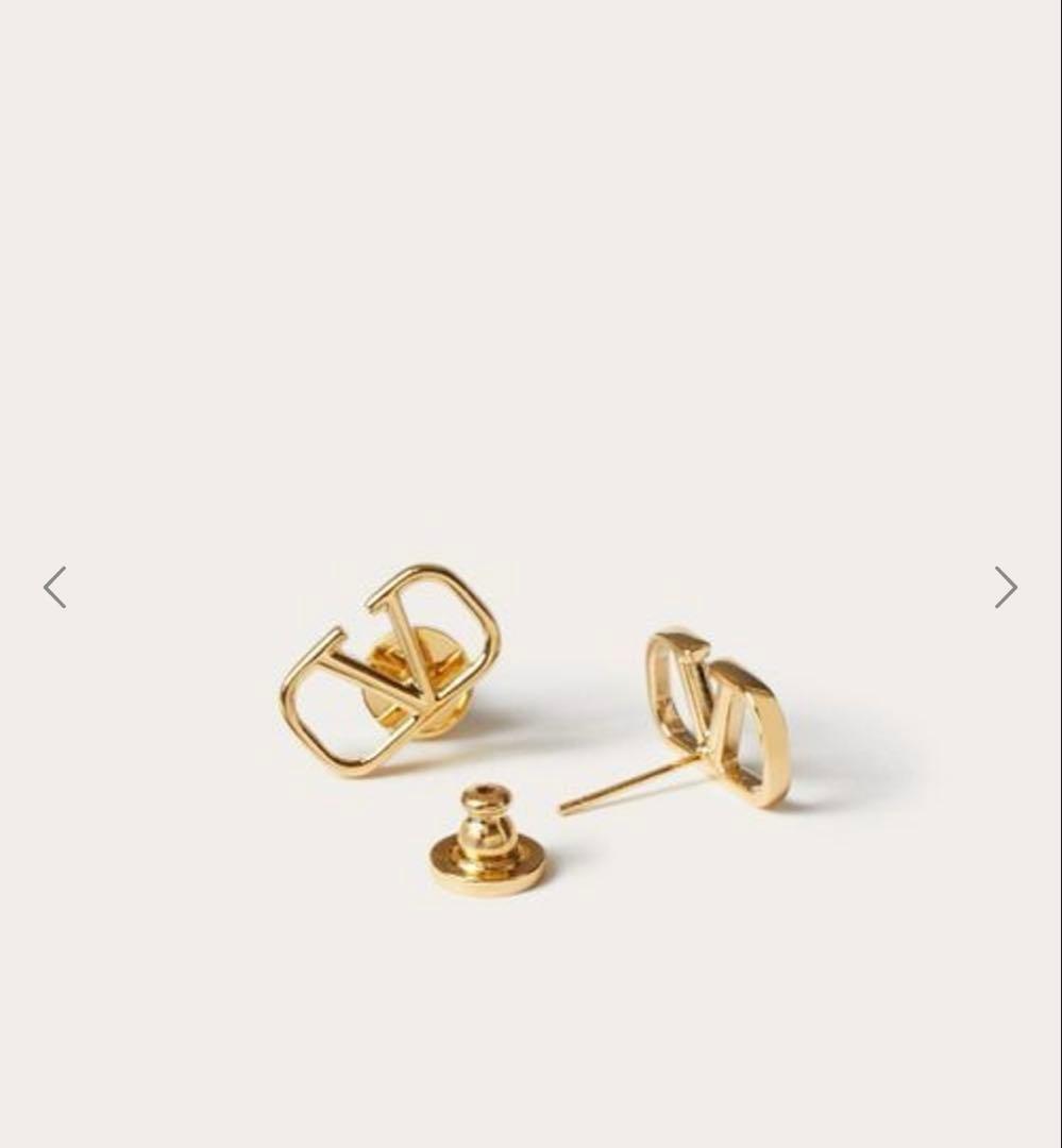 【正規品、美品】VALENTINO Vロゴ メタル ピアス