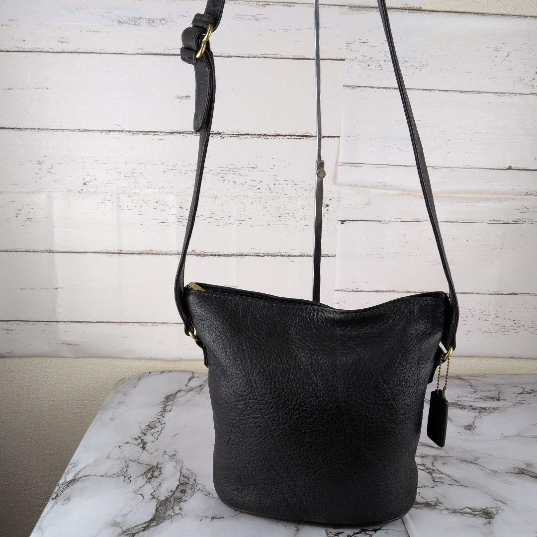 【美品】コーチ☆オールドコーチ　シボ革　チャーム　ショルダー　肩掛け　バッグ　黒