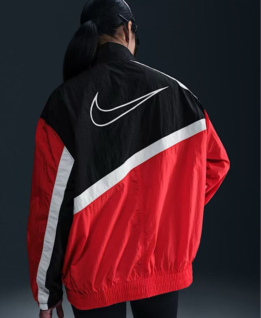 NIKE ジャケット　山田涼介　RED