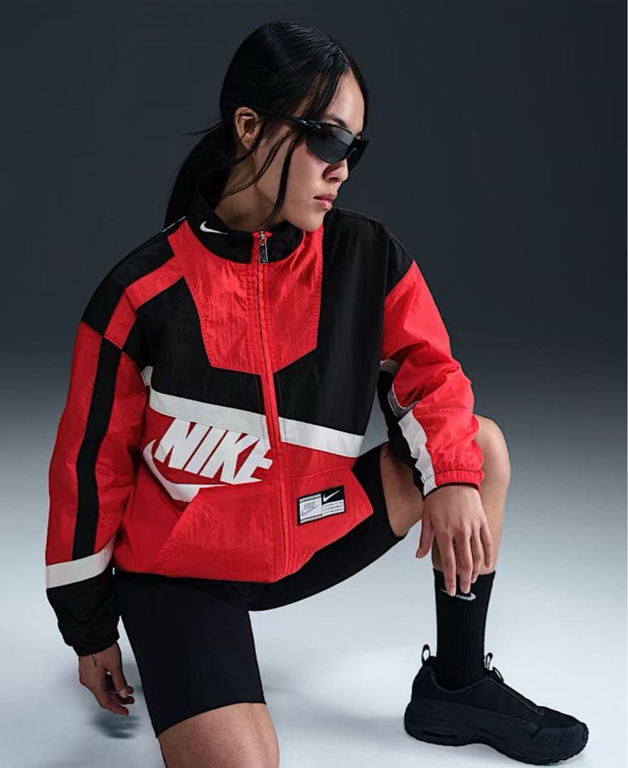 NIKE ジャケット　山田涼介　RED