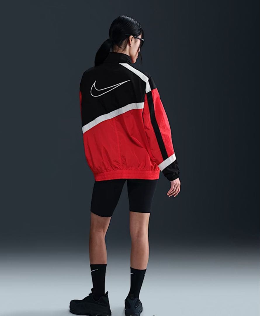 NIKE ジャケット　山田涼介　RED