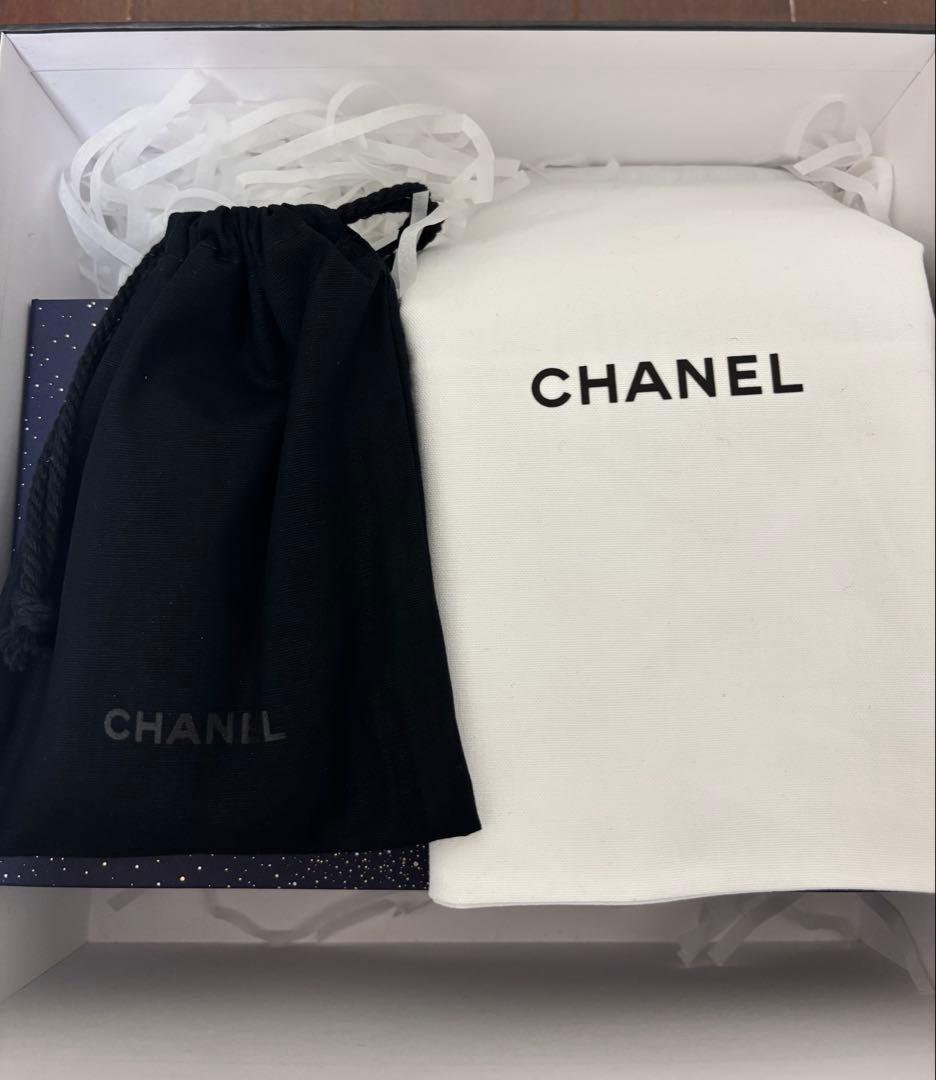 完売品新品未使用CHANELルージュココ グロス トリオセット／巾着チャーム等付