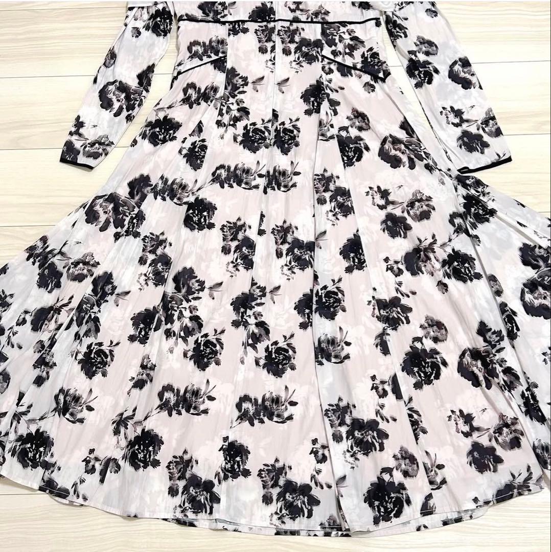 ワンピース Herlipto Winter Rose Dress M