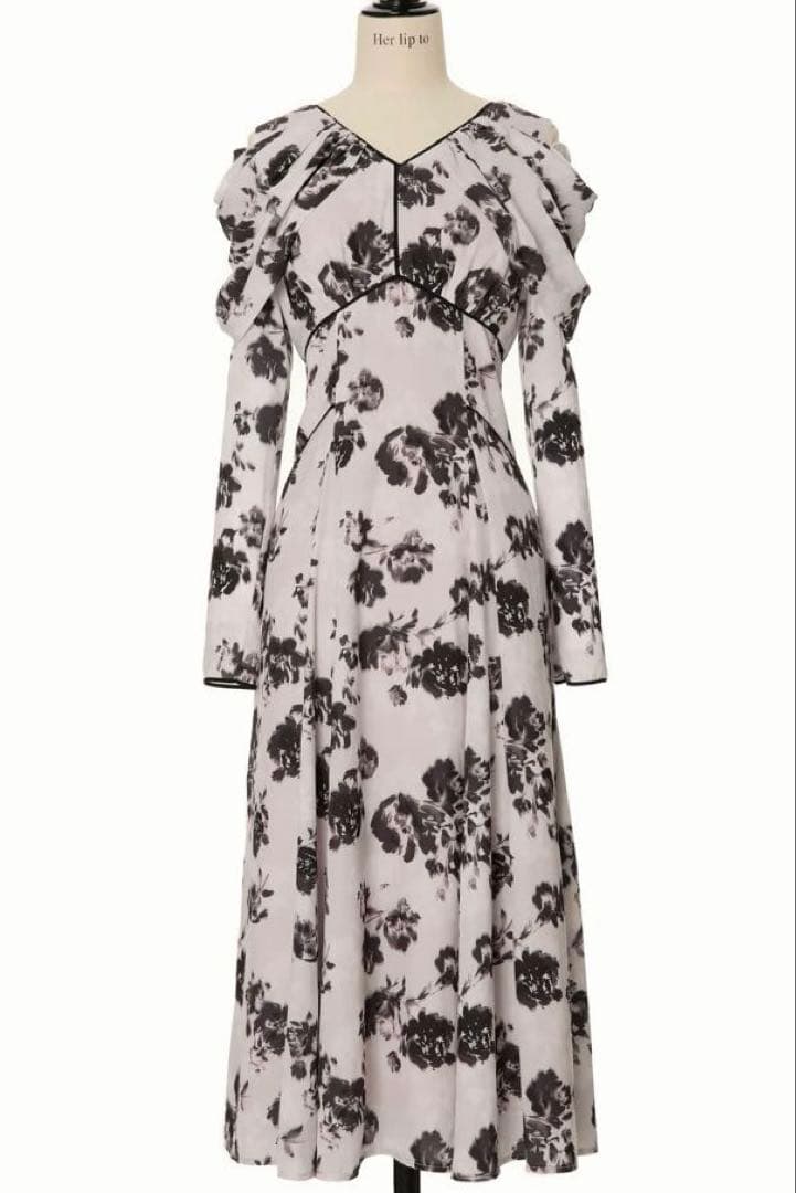 ワンピース Herlipto Winter Rose Dress M