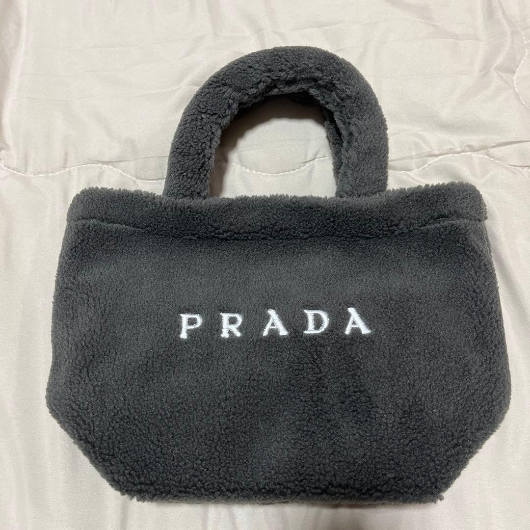 『*E様 PRADA もこもこトートバッグ ノベルティ　　グレー