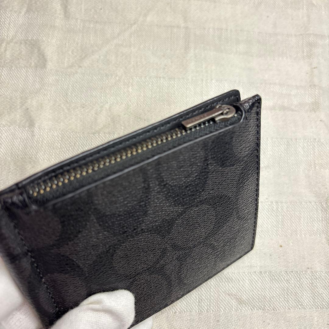 未使用♡COACHコーチシグネチャーマネークリップ折り財布