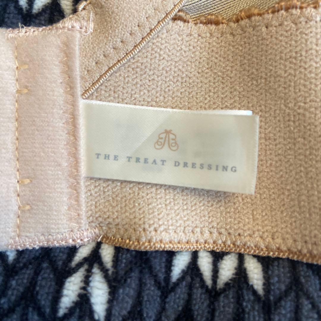 Treat Dressing ショートビスチェ(B65)・ガードル(S)セット