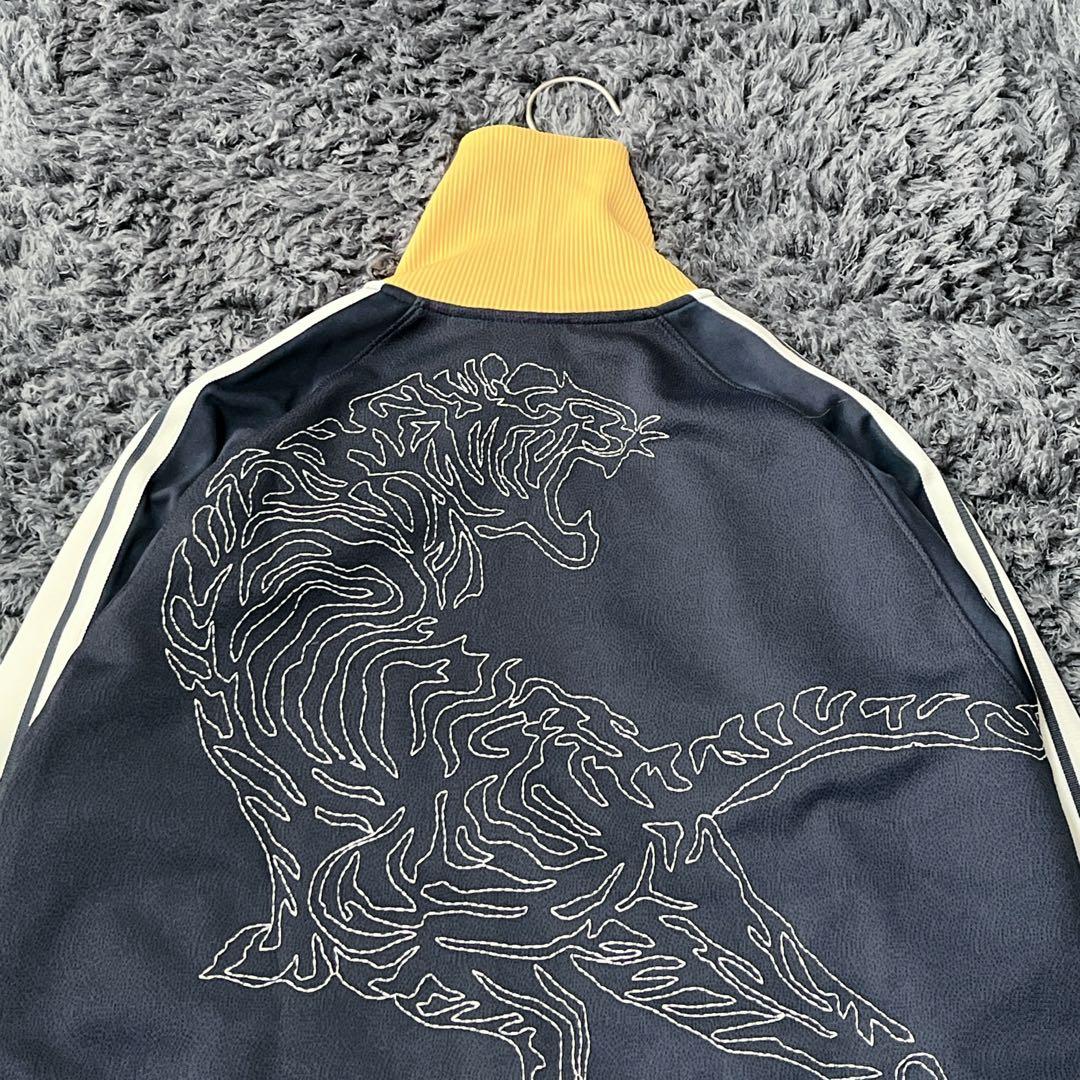 人気デザイン！オニツカタイガー 刺繍 見返り虎 サイドライン ジャージ ジップ