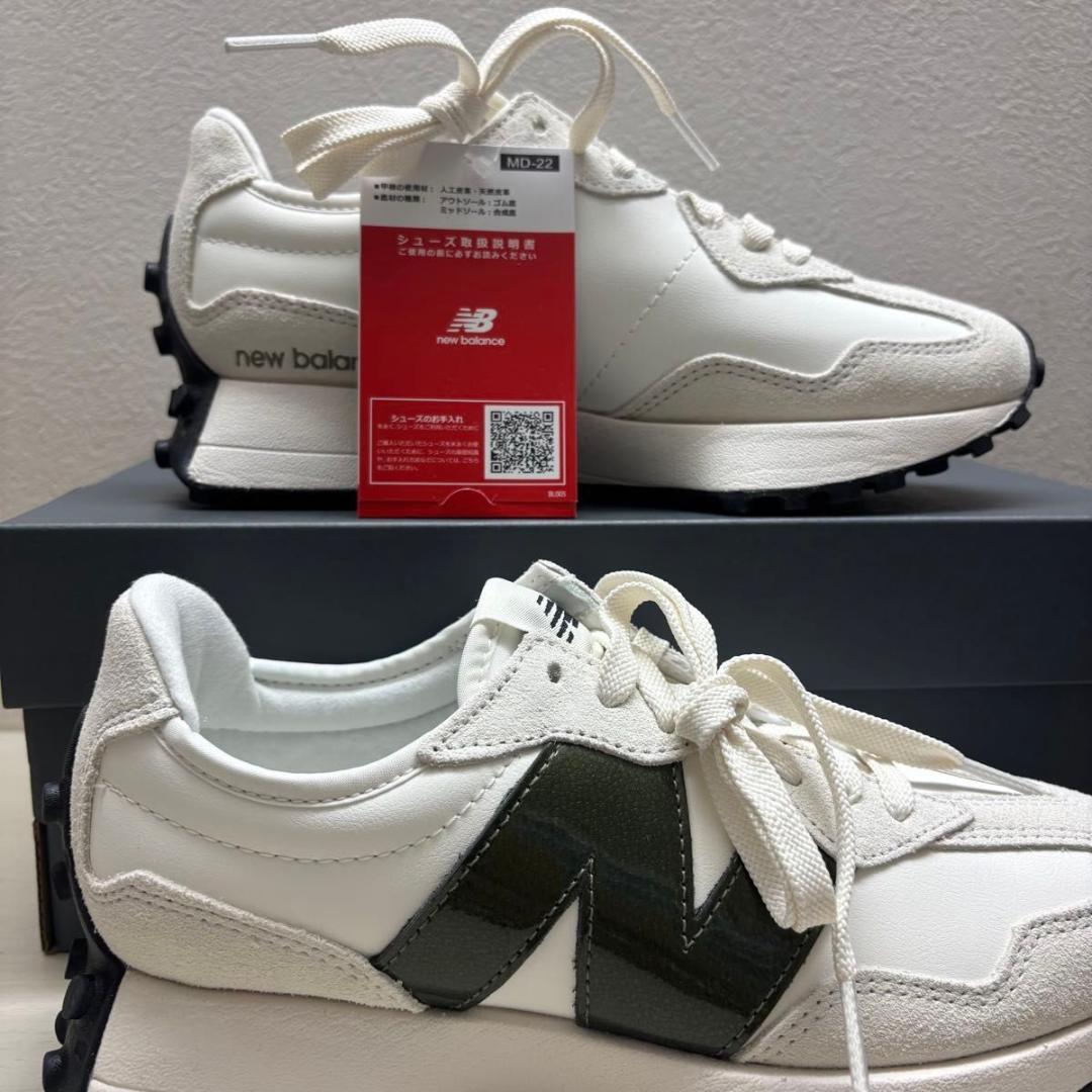 【新品】ニューバランス　WS327JWAB 23.5cm