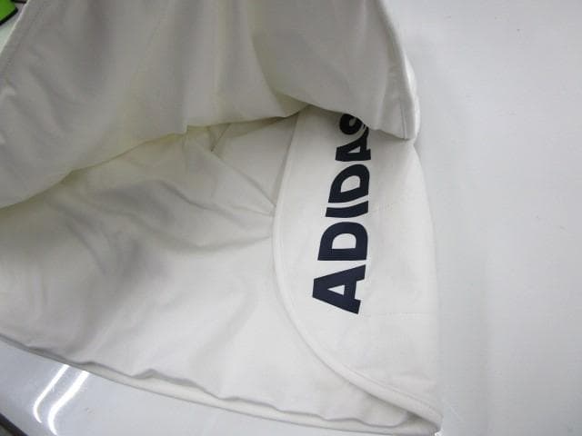 値下げ【美品】ゴルフウェア　スカート　秋冬物　Mサイズ　4点まとめ売り