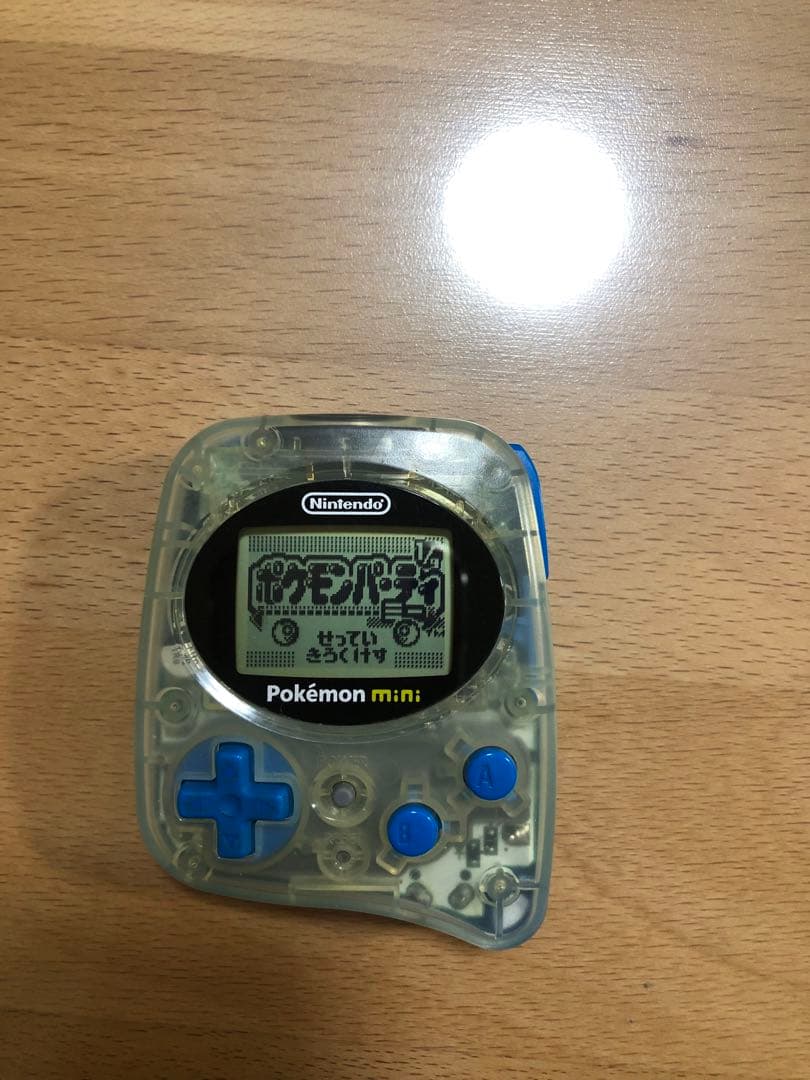 Pokemon mini 本体 と ポケモンパーティミニ