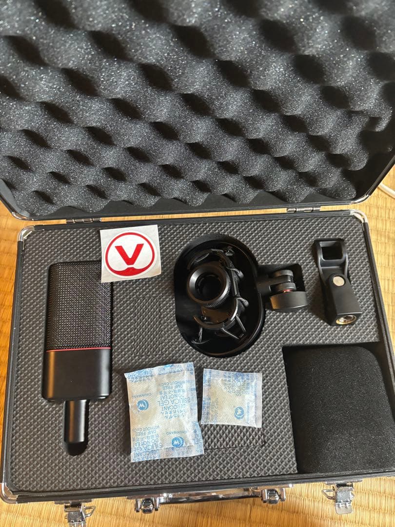 Austrian Audio OC18（コンデンサーマイク）