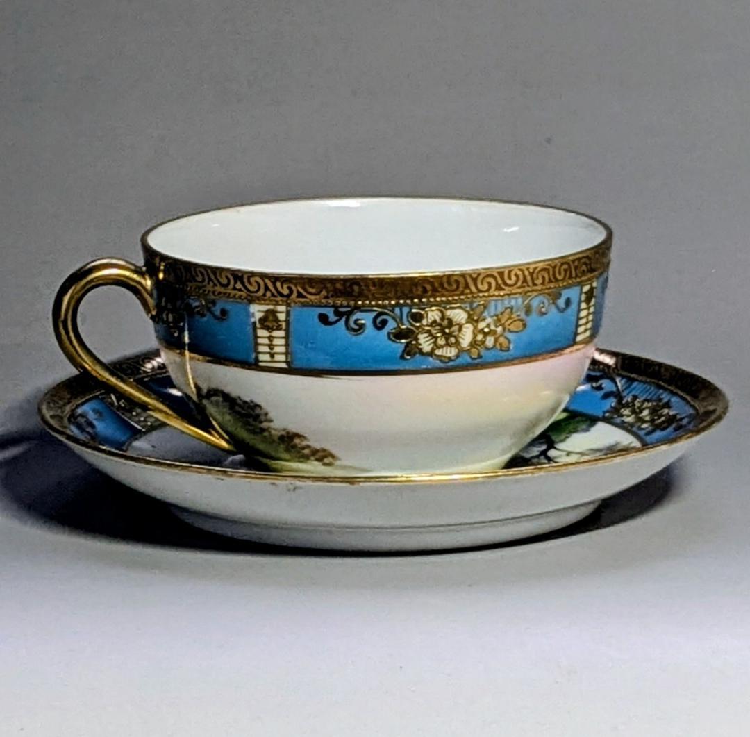 オールドノリタケ カップ＆ソーサー　金彩金盛上湖畔風景白鳥図 　　有名パターン