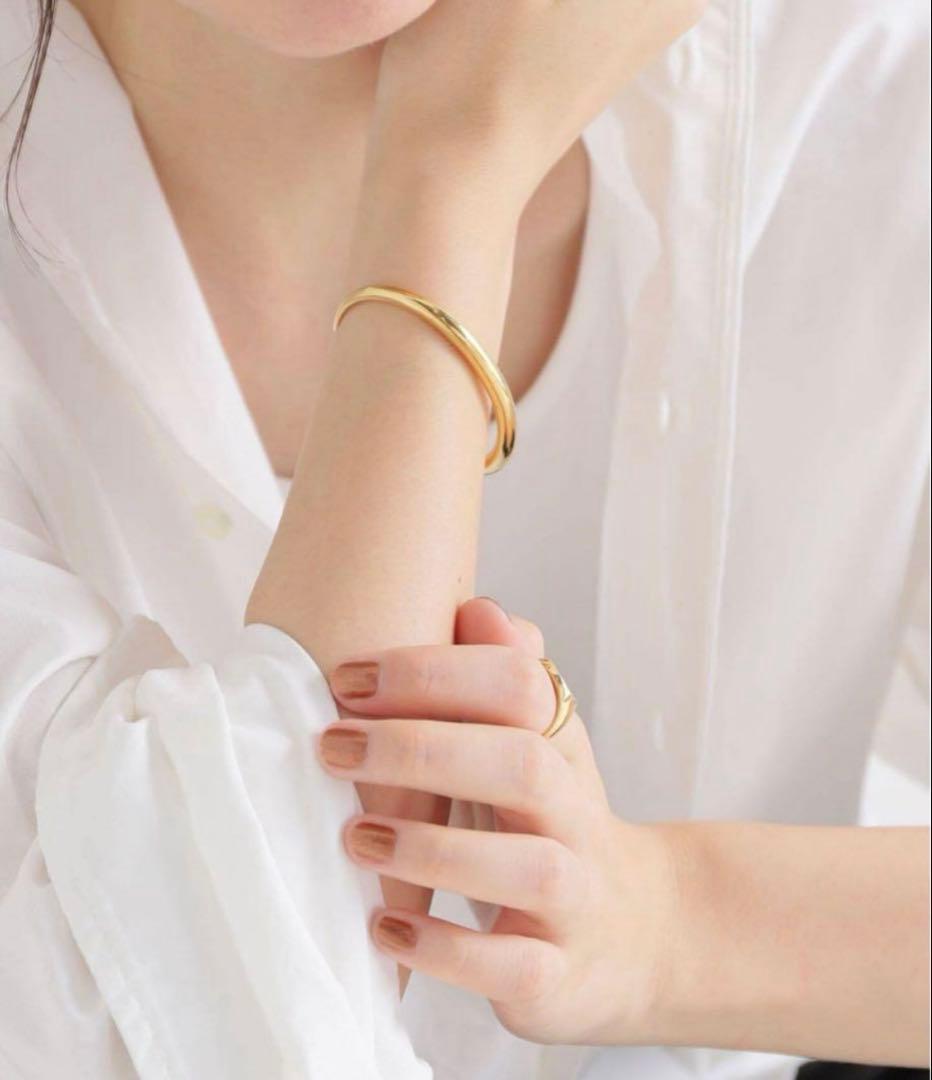 ガブリエル アルティガス　TUSK CUFF バングル