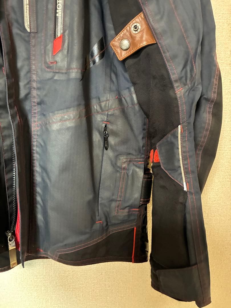 クシタニ　アロフトフードジャケット　Mサイズ