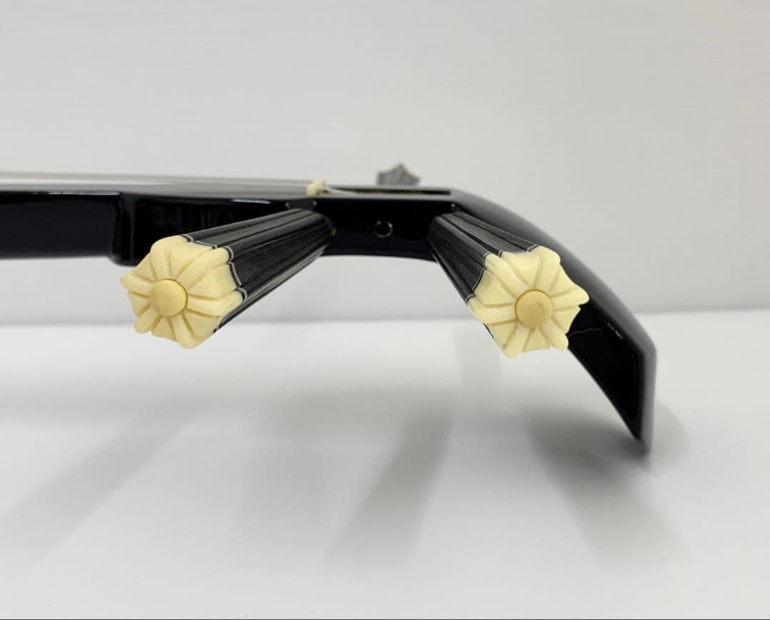 ジ*ン様 美品 沖縄三線 蛇皮 人口皮 入門 初心者用 ケース バチ付き