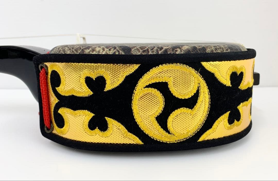 ジ*ン様 美品 沖縄三線 蛇皮 人口皮 入門 初心者用 ケース バチ付き