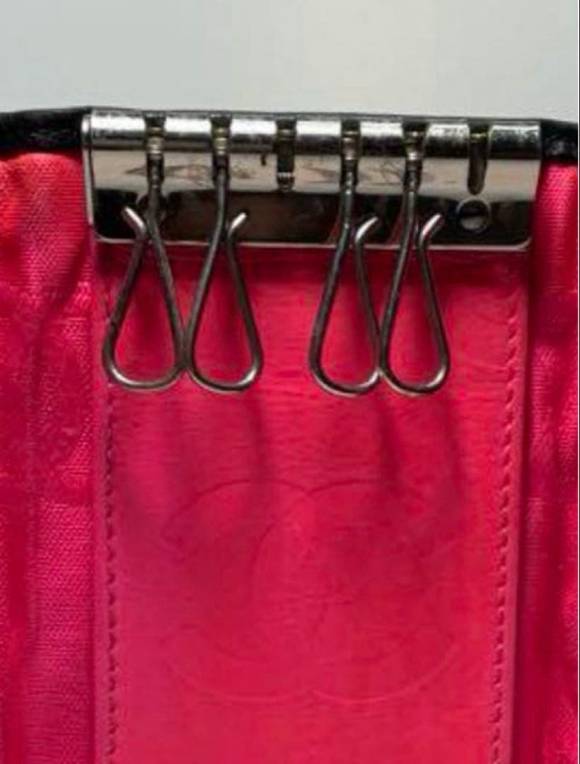 CHANEL シャネル　キーケース　キーホルダー　キーリング　カンボンライン