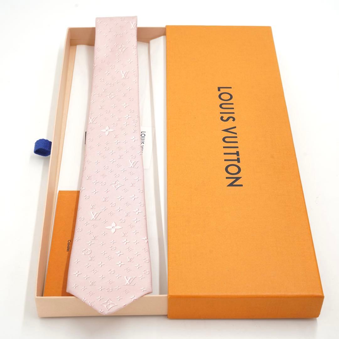 ✨新品未使用✨　LOUIS VUITTON ネクタイ モノグラム　総柄　ピンク
