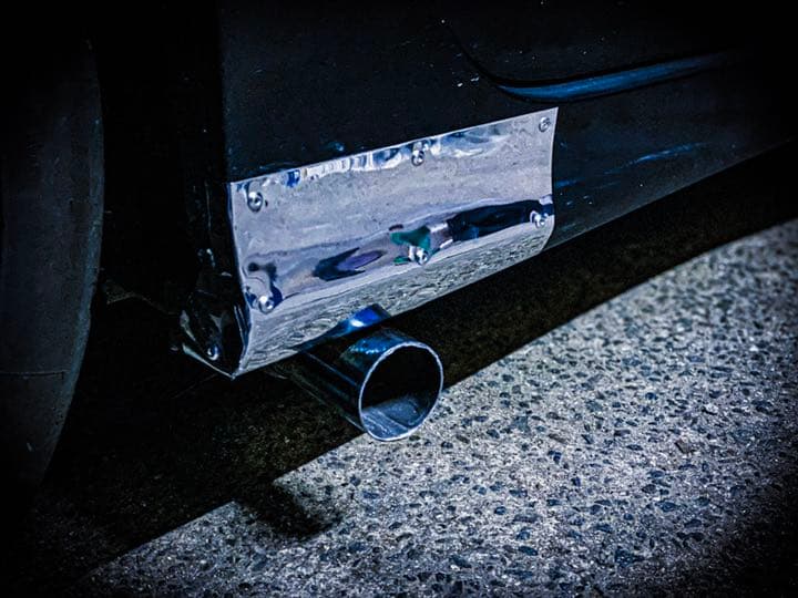 FD2 横出しマフラー