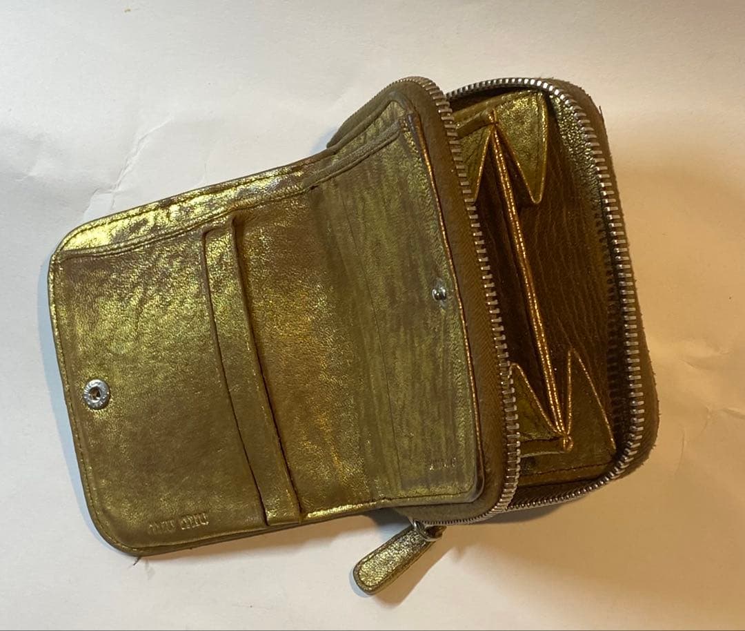 【お買得最終プライス!!】MIUMIU ゴールドパッチワーク二つ折り財布