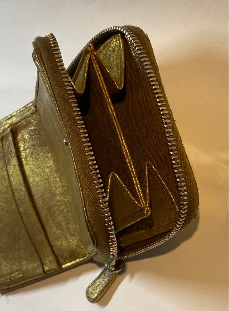 【お買得最終プライス!!】MIUMIU ゴールドパッチワーク二つ折り財布