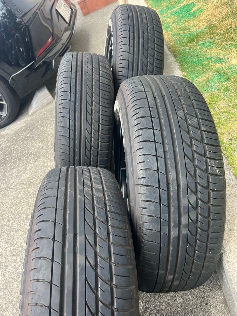 ヨコハマパラダ（ホワイトレター） 215/65R/60C